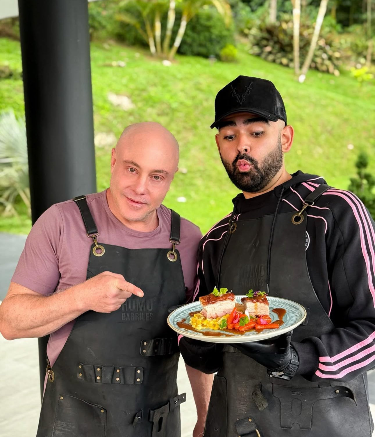 CHICHARRÓN + CREMOSO DE MAÍZ